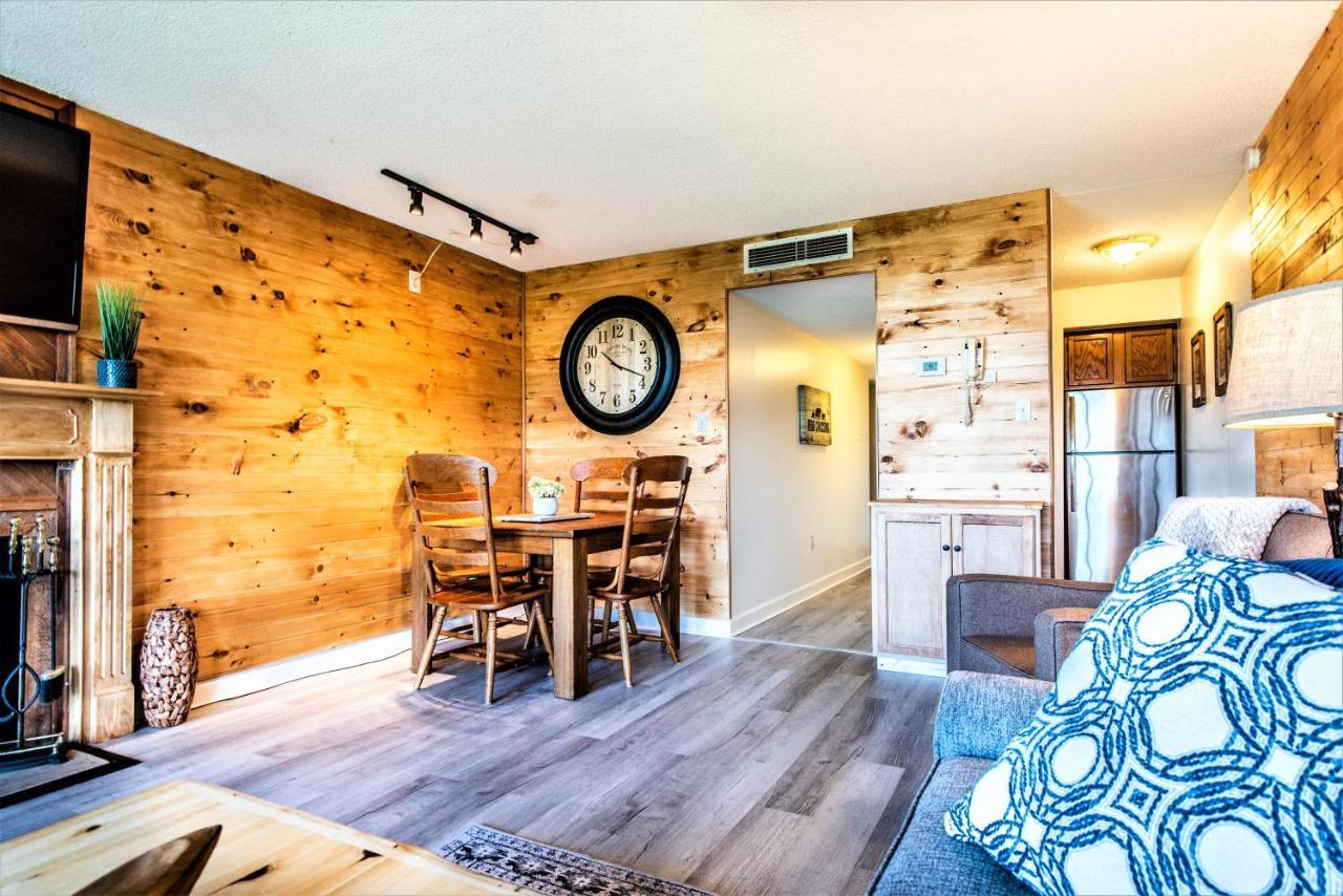 Mountain Villa Magnificent Views - 2 Pools, Fireplace & Hot Tub Gatlinburg Bagian luar foto